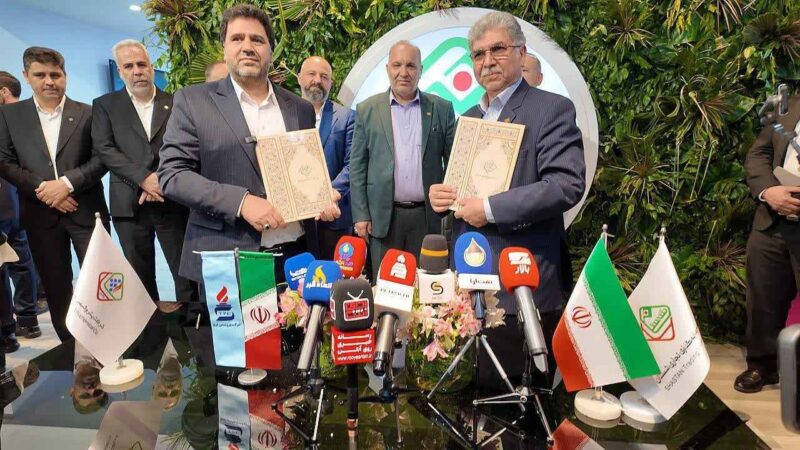 انعقاد تفاهم‌ نامه استراتژیک همکاری میان پتروشیمی تبریز و بوشهر؛ آغاز همکاری بلندمدت برای انتقال سالانه ۳۰۰ هزار تن اتیلن