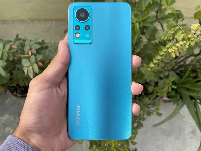 بررسی گوشی Infinix Note 11
