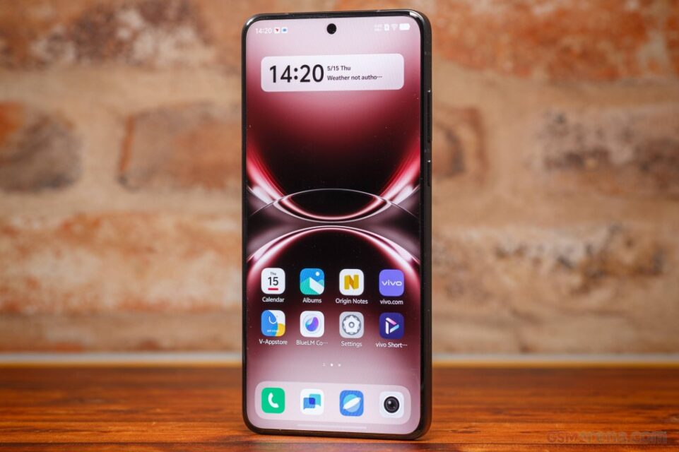 gsmarena 007 1