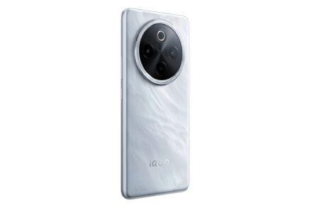 بررسی گوشی Vivo iQOO Z10