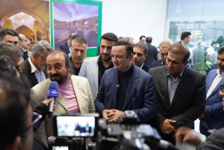 نخستین دفتر خدمات هوشمند مناطق آزاد در ارس افتتاح شد
