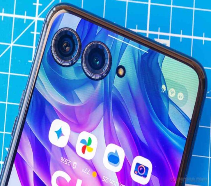 بررسی گوشی Motorola Razr 50 Ultra