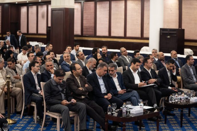 
تقسیم سود ۱۷ تومانی به تصویب سهام‌داران رسید/ پیشرفت قابل قبول پروژه‌های پیشران «ومعادن»
