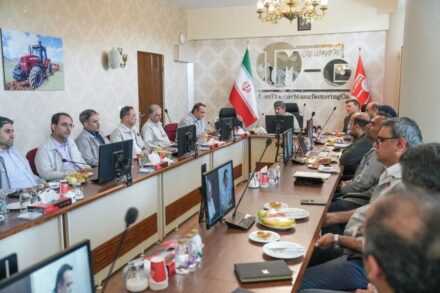 صادرات به ۲۵ کشور دنیا و دریافت استانداردهای فراملی دلیلی بر استاندارد بودن تراکتور ایرانی