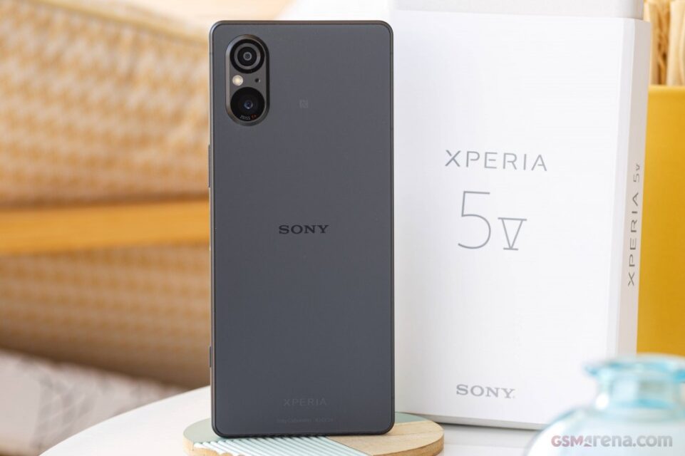 بررسی گوشی Sony Xperia 5 V