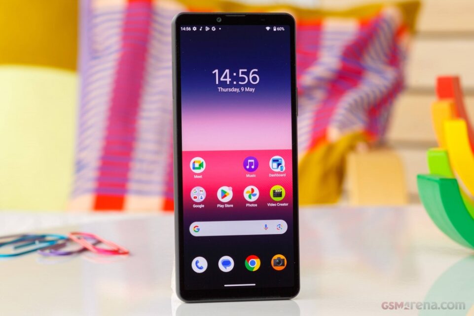 بررسی گوشی Sony Xperia 10 VI