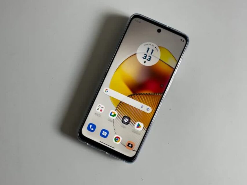 مقایسه Smart 200 با Motorola Moto G73 5G