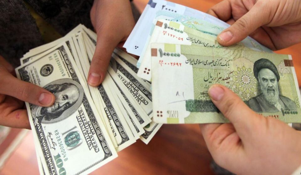 تحریم‌های نفتی و اثرات آن بر قیمت دلار