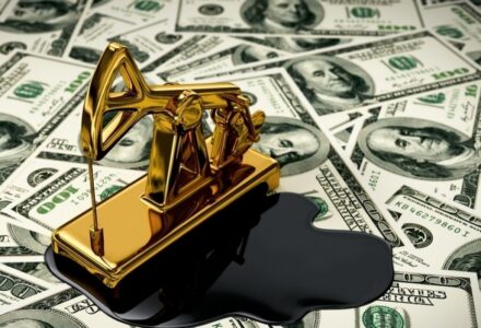 تأثیر تحولات جهانی نفت بر قیمت دلار و اقتصاد ایران؛ نگاهی به آینده