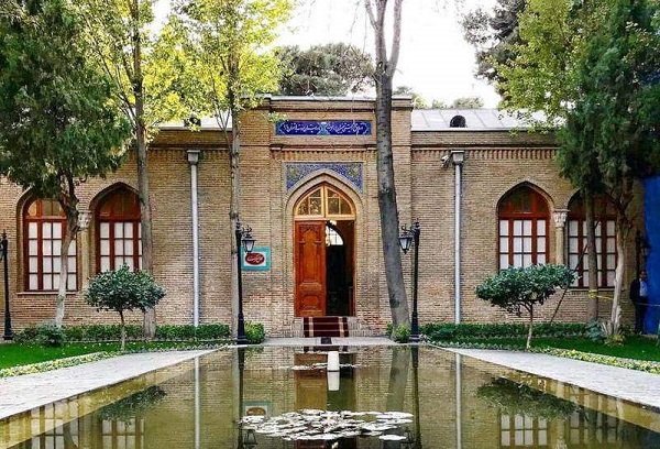 معرفی باغ موزه نگارستان