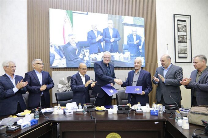 اتاق‌های بازرگانی تبریز و یزد تفاهم‌نامه همکاری مشترک امضا کردند