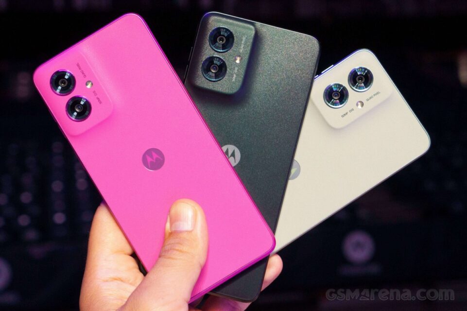 بررسی گوشی Moto G55 