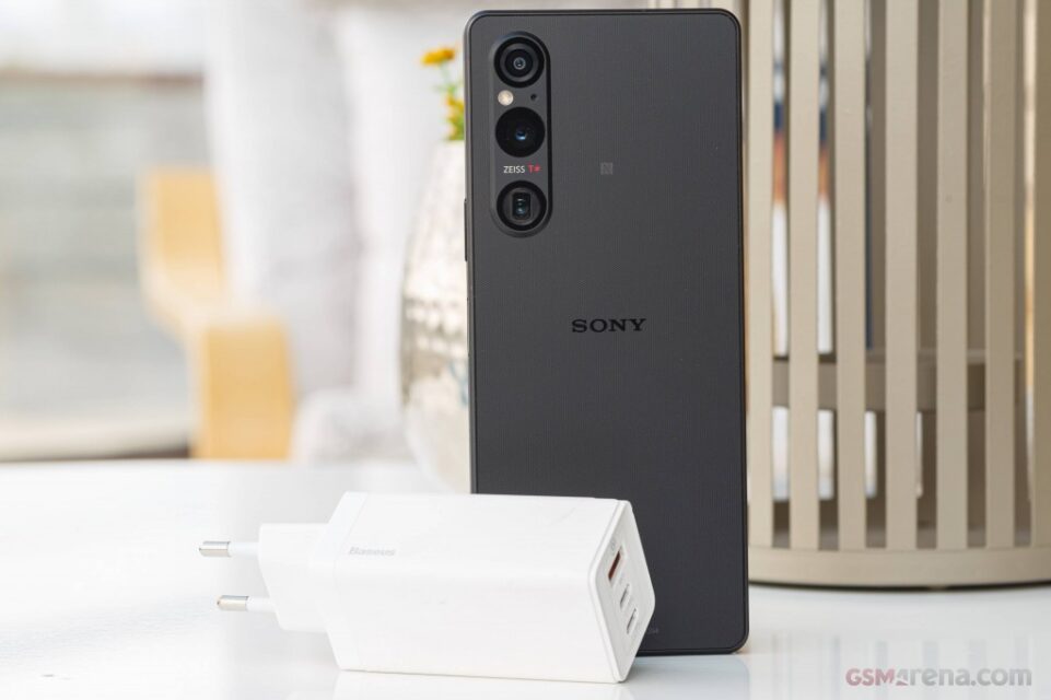 بررسی گوشی Sony Xperia 1 V 