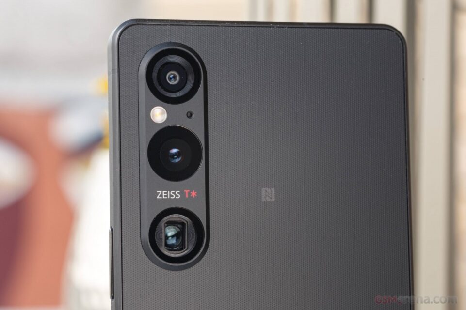 بررسی گوشی Sony Xperia 1 V 