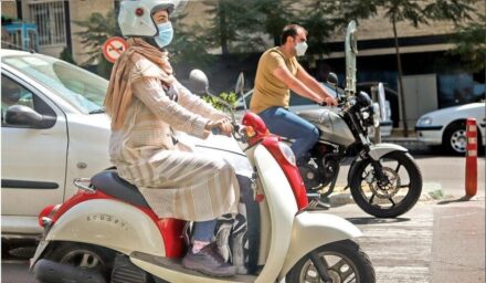 رفع محدودیت صدور گواهینامه موتورسیکلت برای بانوان