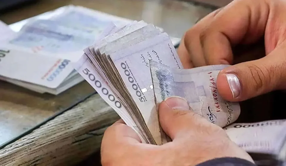 وام ۶۰ میلیونی بازنشستگان اعلام شد / زمان واریز +جدول