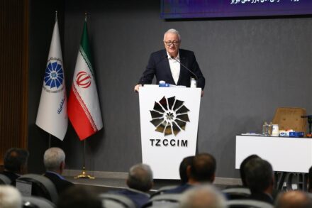 تا زمانی که ارز تک‌ نرخی نشود، مشکلات پابرجاست