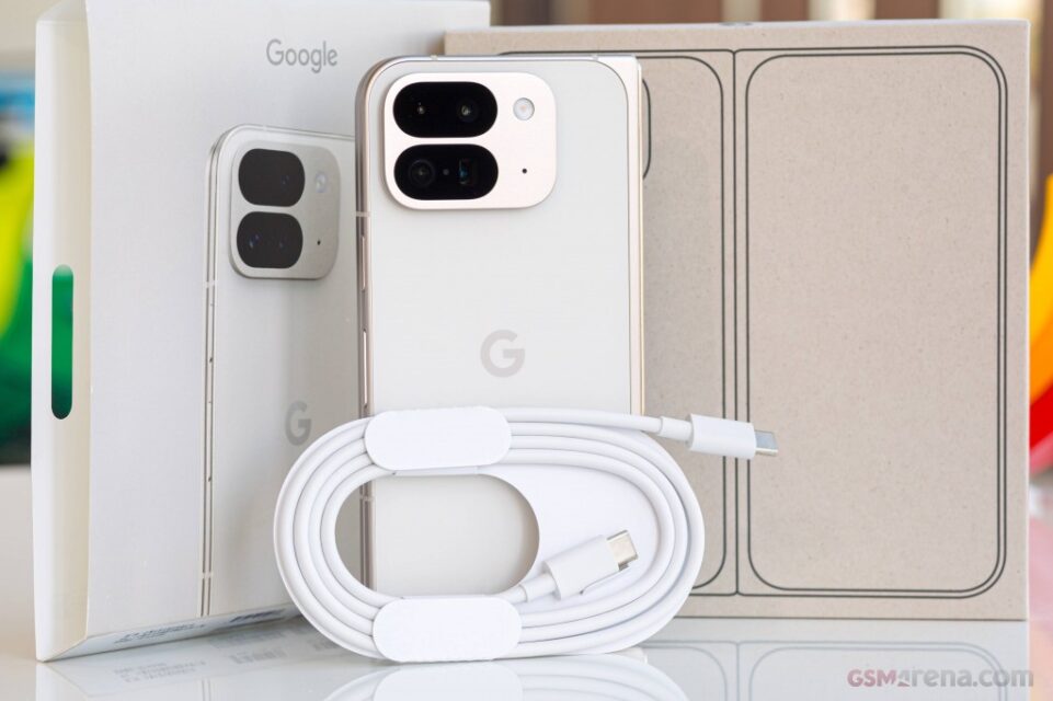 بررسی گوشی Pixel 9 Pro Fold