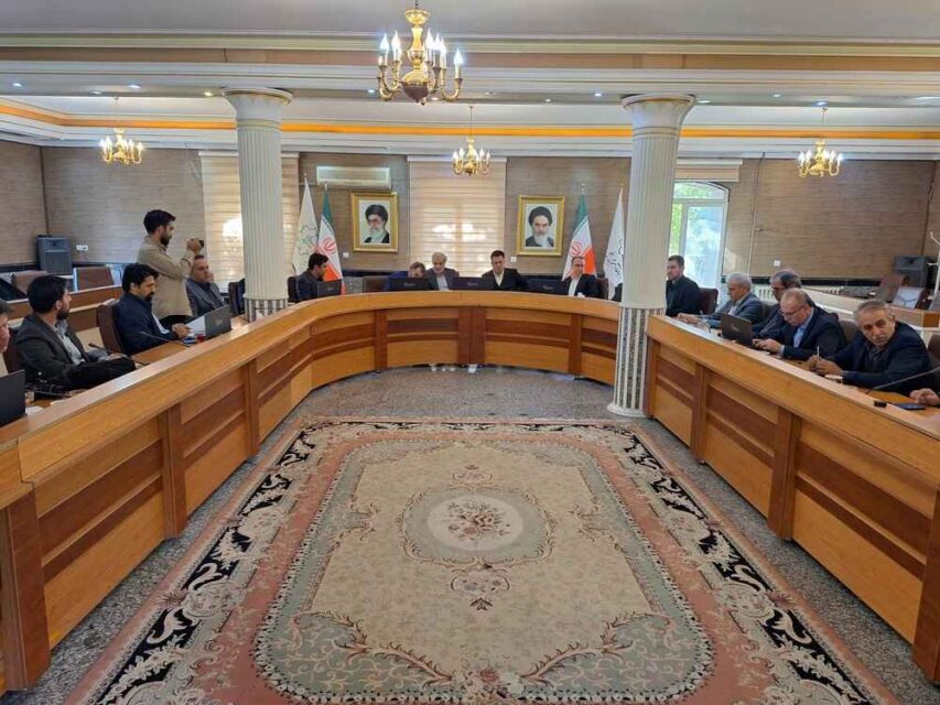 فیبر نوری ۴۱۰ کیلومتری تبریز قابل بهره برداری شد / بهرهبرداری برنامه ۸۲۰ کیلومتری تا آبان سال آینده