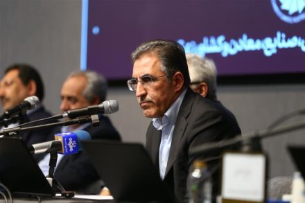 تولید در شرایط تحریم فلج شده است، اصلاحات فوری نیاز است