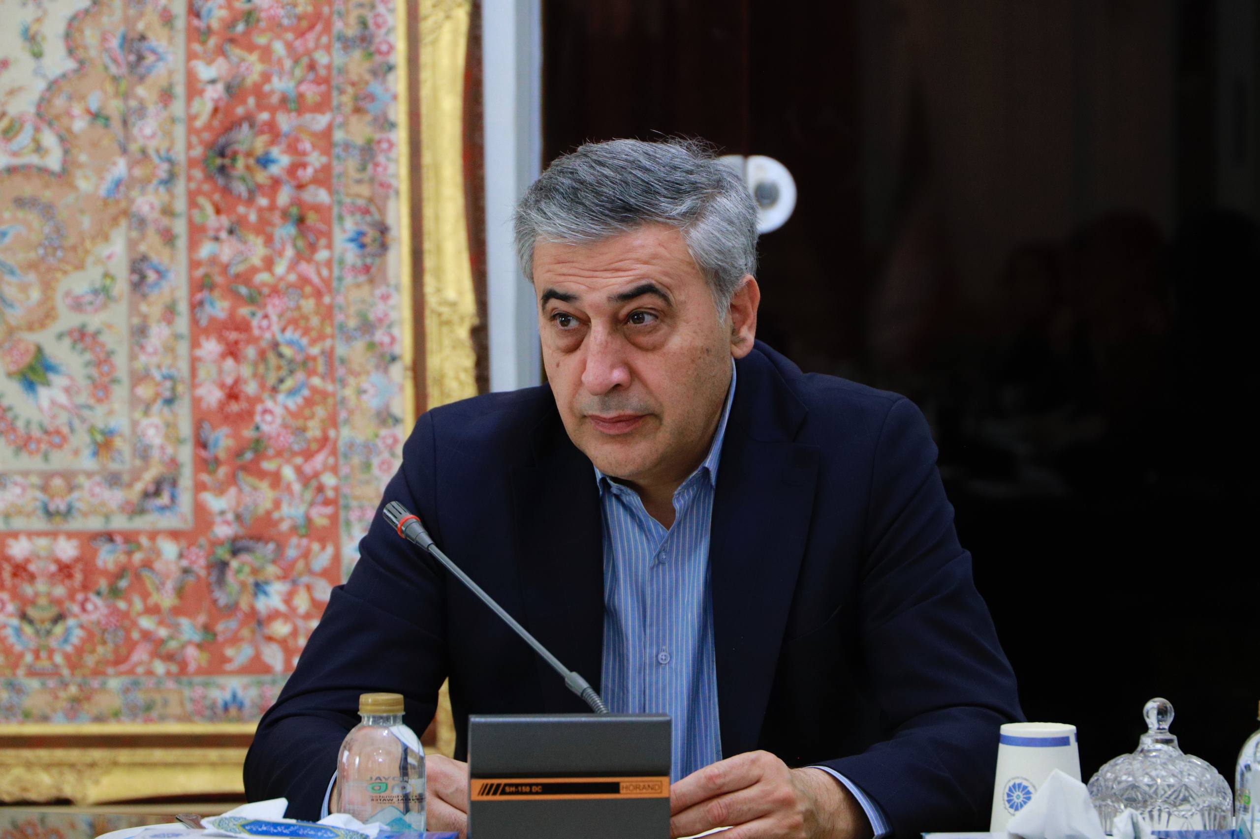 خورشید در خدمت صنعت؛ صنایع با نور خورشید روشن می‌شوند