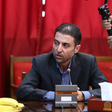 مجبور به فروش ارزان برق تولیدی در بورس انرژی هستیم