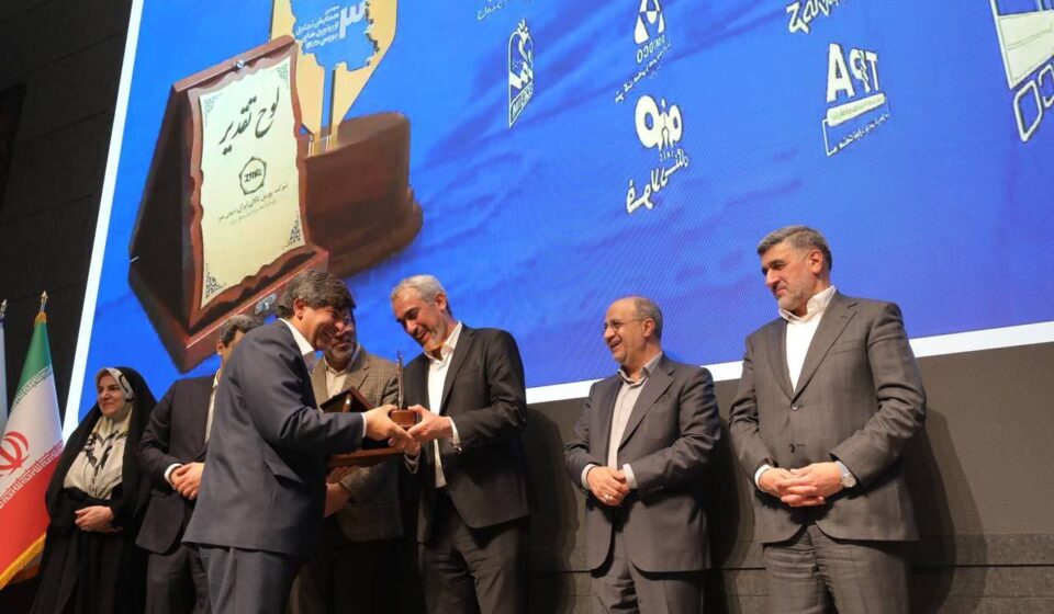 فولاد مبارکه؛ بازوی تأمین صنایع مادر و برترین بورس کالا