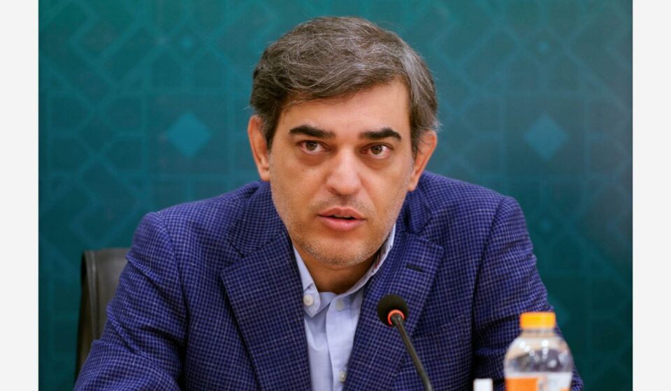 تأکید فرهادیپور بر استفاده از فناوریهای نوین