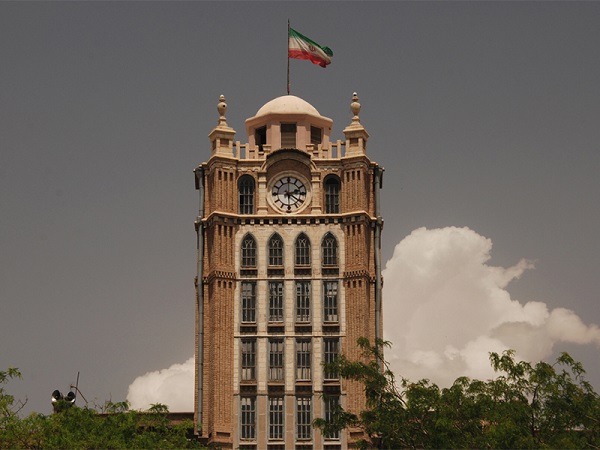 عمارت شهرداری؛ ساختمان قدیمی شهر