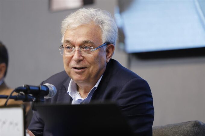 رئیس اتاق تبریز، در یکصدو هجدهمین شورای گفتگوی دولت و بخش خصوصی آذربایجان‌شرقی