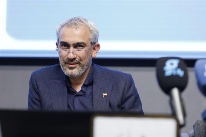 وزیر امور اقتصادی و دارایی در یکصدو هجدهمین شورای گفتگوی دولت و بخش خصوصی آذربایجان‌شرقی؛