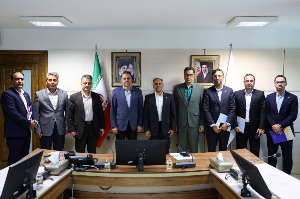 توسعه همکاری‌ های دوجانبه شرکت ملی مس و بانک تجارت
